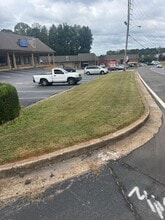 50 Old Peachtree Rd NE, Suwanee, GA à louer Photo intérieure- Image 1 de 4