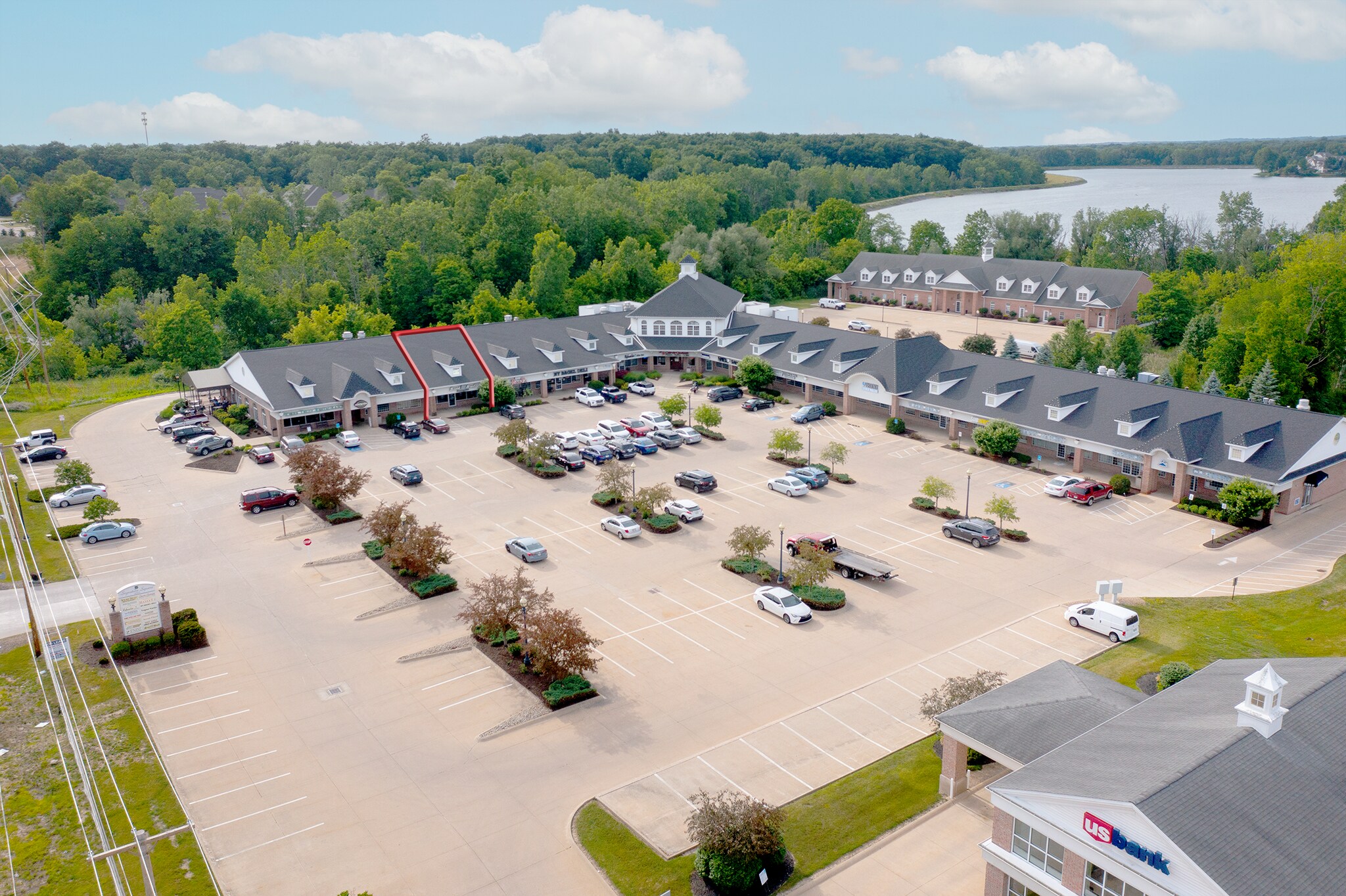 3705-3725 Medina Rd, Medina, OH à vendre Photo du bâtiment- Image 1 de 1