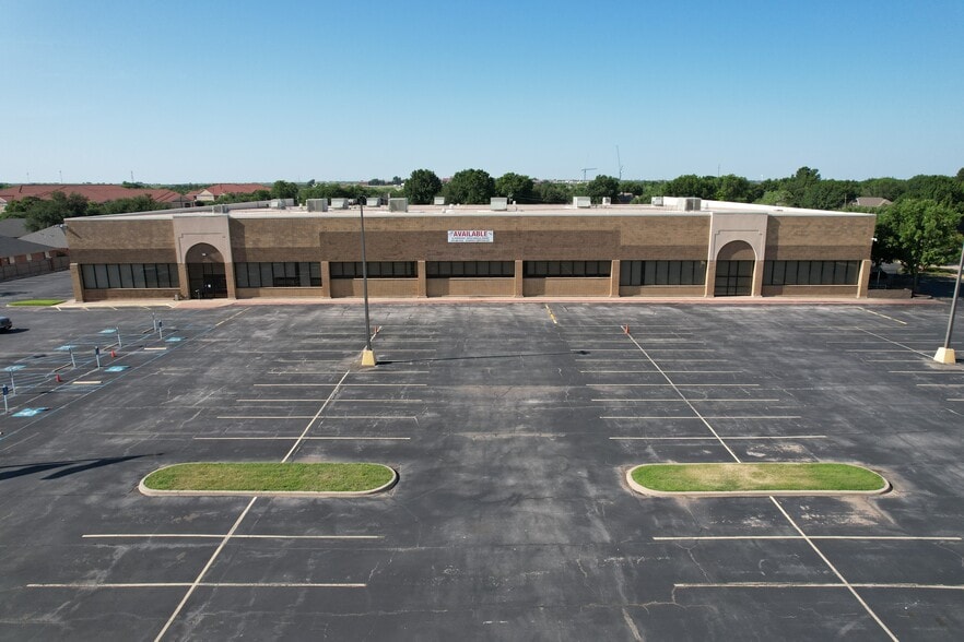 2215 Southwest Pky, Wichita Falls, TX for lease - Aerial Video - Image 2 of 54