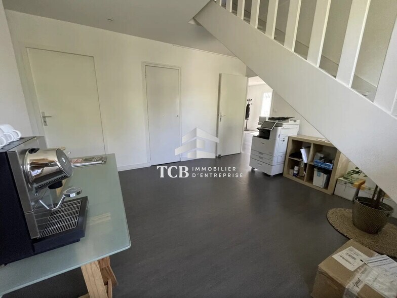 Bureau dans Saint-Herblain à louer - Photo du bâtiment - Image 2 de 4