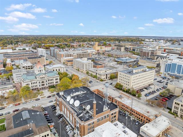 414 E Walnut St, Green Bay, WI for sale - Building Photo - Image 3 of 88