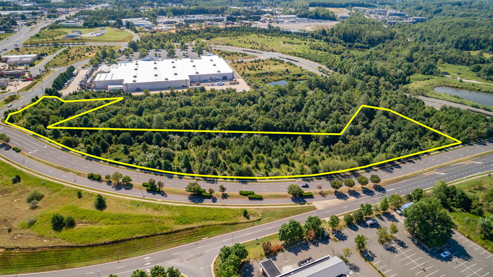 Celebrate Virginia Parkway Pky, Fredericksburg, VA for sale - Aerial - Image 2 of 17