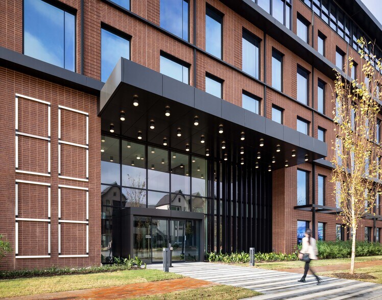 3300 Olympus Blvd, Coppell, TX à louer - Photo du bâtiment - Image 3 de 21