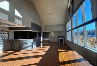 4904 S Minnesota Ave, Sioux Falls, SD à vendre Photo du bâtiment- Image 1 de 8