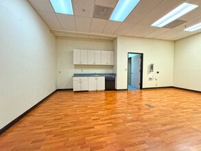 2160-2180 Northpoint Pky, Santa Rosa, CA for lease Interior Photo- Image 2 of 6
