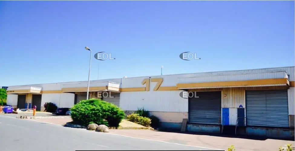 Industrial in Aulnay-sous-Bois for lease - Building Photo - Image 2 of 3