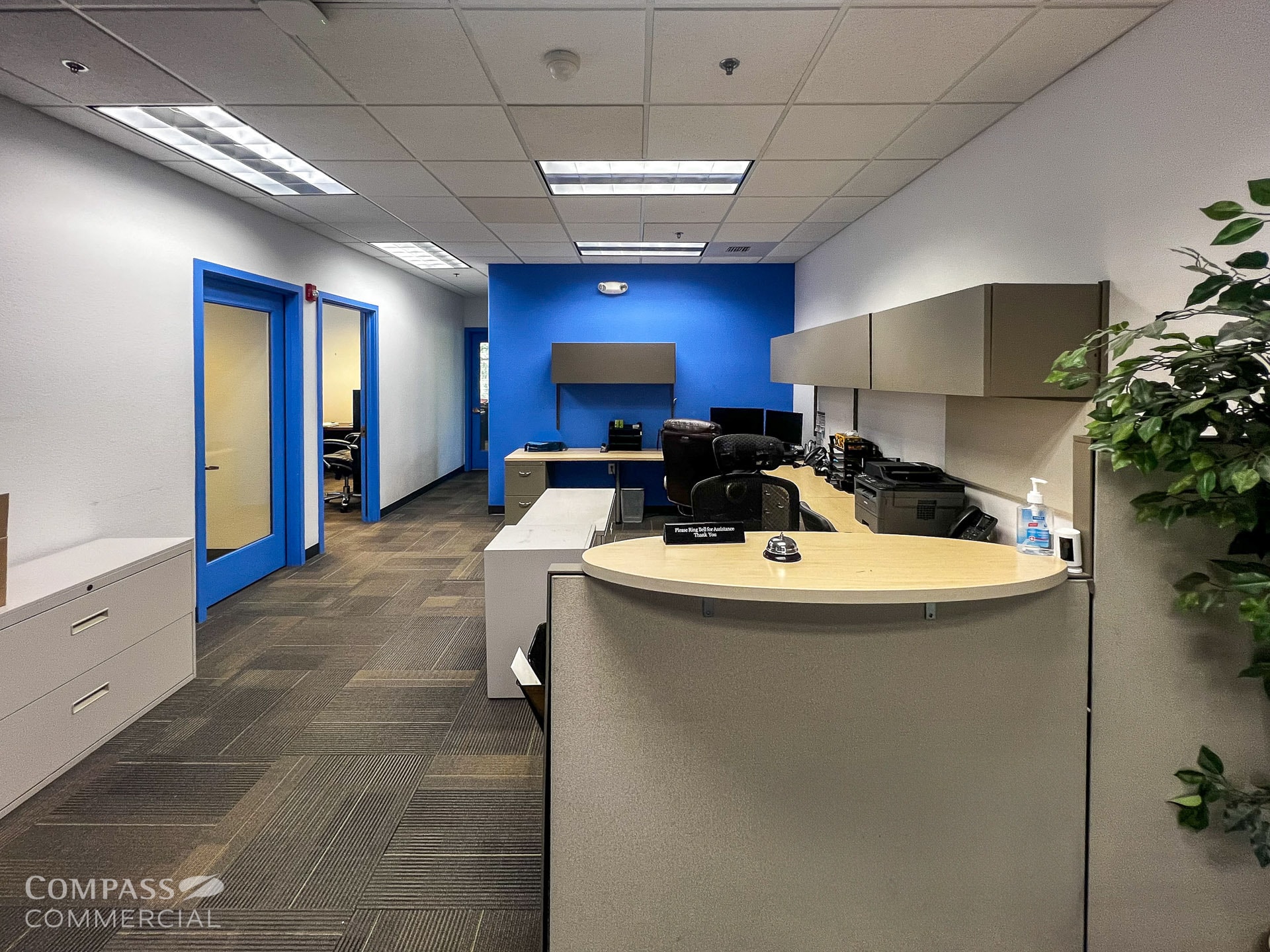 1011 SW Emkay Dr, Bend, OR for lease Interior Photo- Image 1 of 7