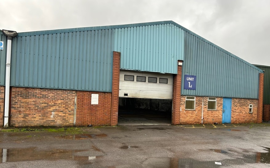1D Hixon Airfield, Hixon for lease - Building Photo - Image 2 of 4