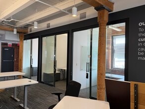 560 Harrison Ave, Boston, MA à louer Photo intérieure- Image 2 de 7