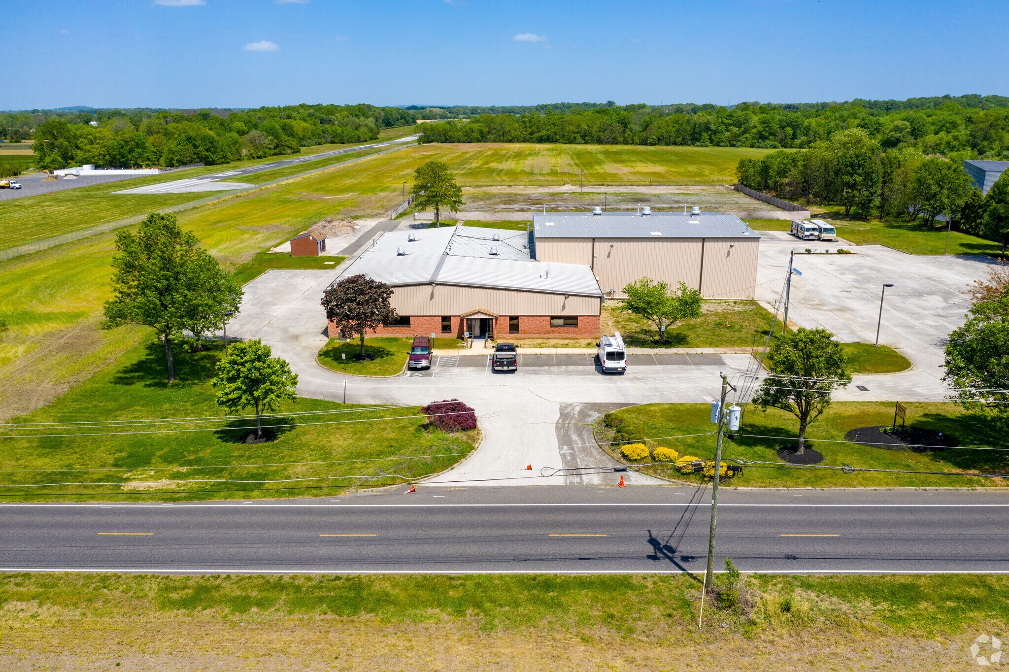 98 Ark Rd, Lumberton, NJ for lease Primary Photo- Image 1 of 5