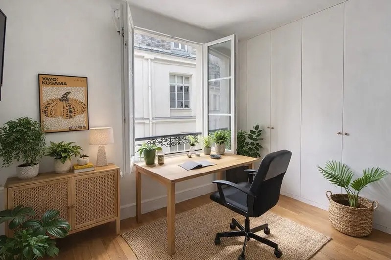 132 Rue Du Faubourg Saint-Denis, Paris for lease - Interior Photo - Image 3 of 5