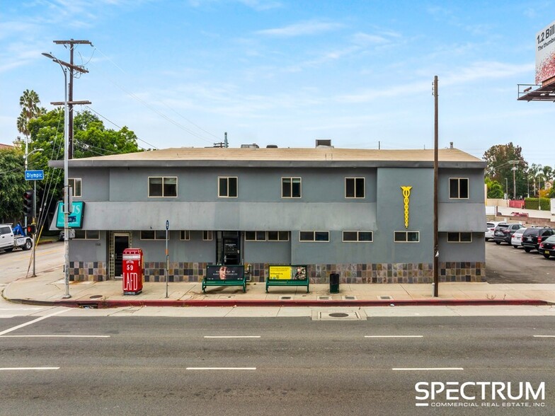 11543-11545 W Olympic Blvd, Los Angeles, CA for lease - Building Photo - Image 1 of 8