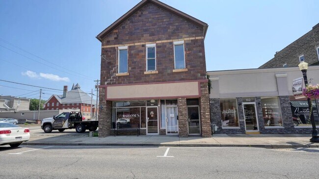 Plus de détails pour 160 S 2nd St, Byesville, OH - Commerce de détail à vendre
