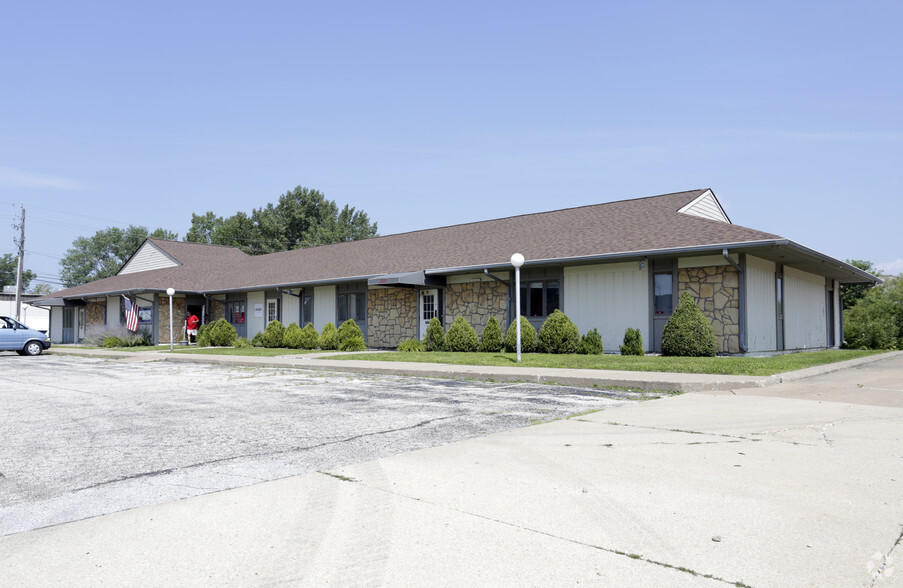 1531 47th Ave, Moline, IL for lease - Primary Photo - Image 1 of 4