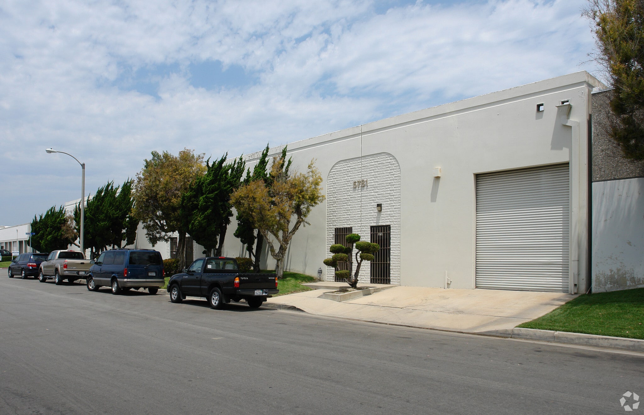 5781-5791 Machine Dr, Huntington Beach, CA for lease Primary Photo- Image 1 of 5