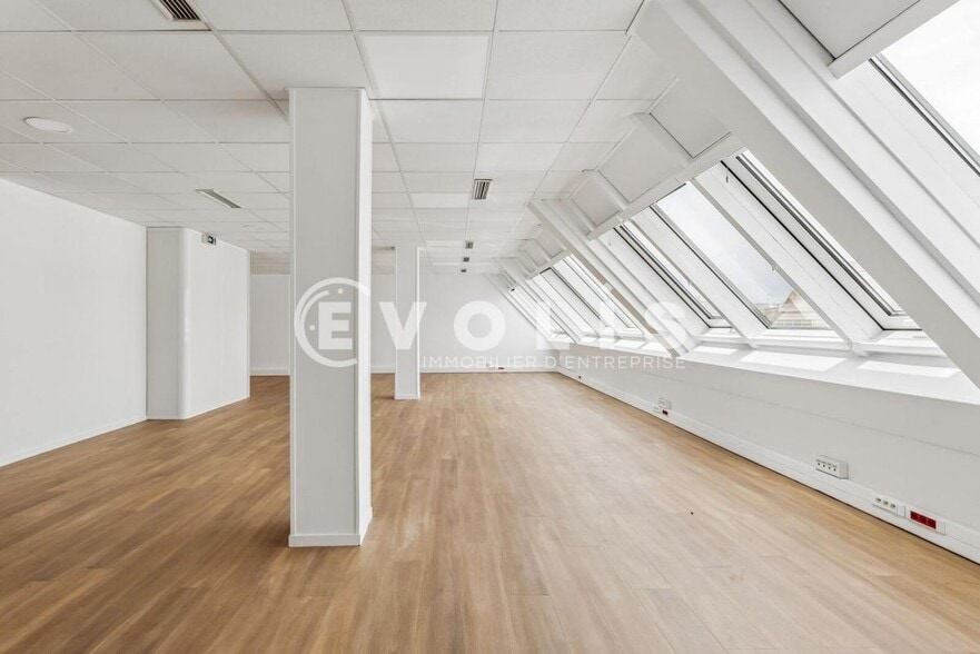 125 Rue Aristide Briand, Levallois-Perret for lease - Interior Photo - Image 2 of 12