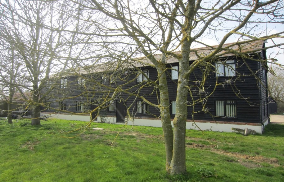 Little Tey Rd, Colchester à louer - Photo du bâtiment - Image 2 de 2