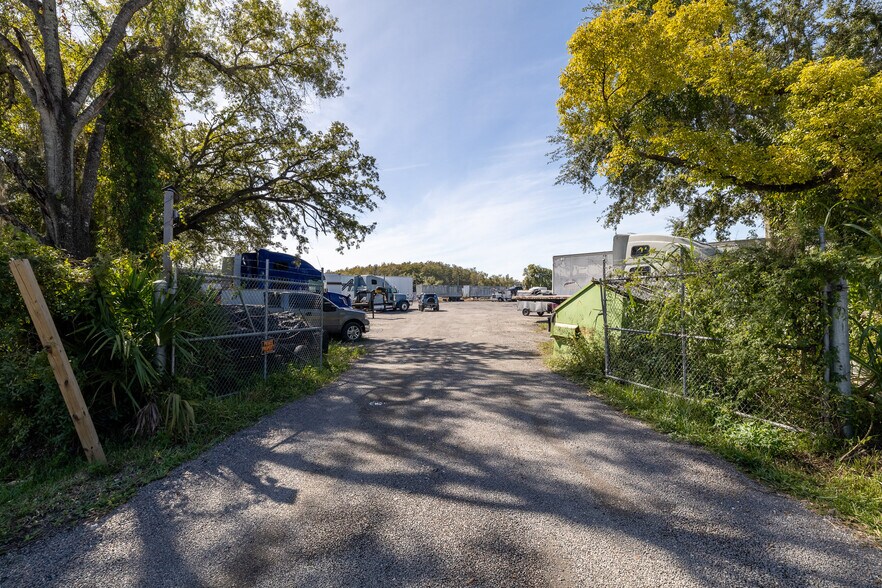 Patch Rd, Orlando, FL à vendre - Photo du bâtiment - Image 2 de 11