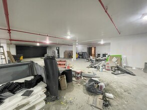 494 Manhattan Ave, Brooklyn, NY for lease Interior Photo- Image 2 of 3