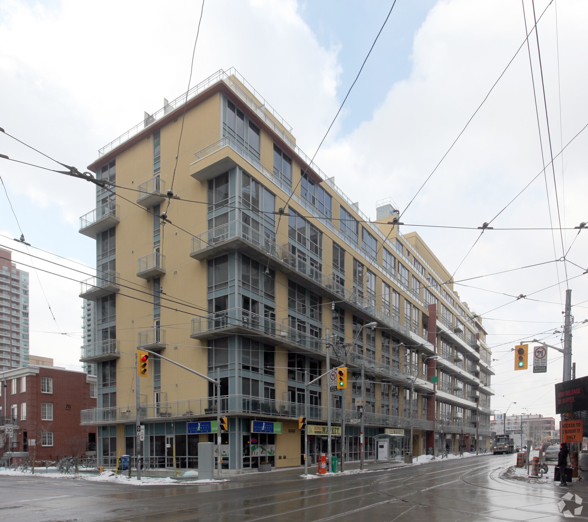 1029 King St W, Toronto, ON à vendre Photo principale- Image 1 de 1