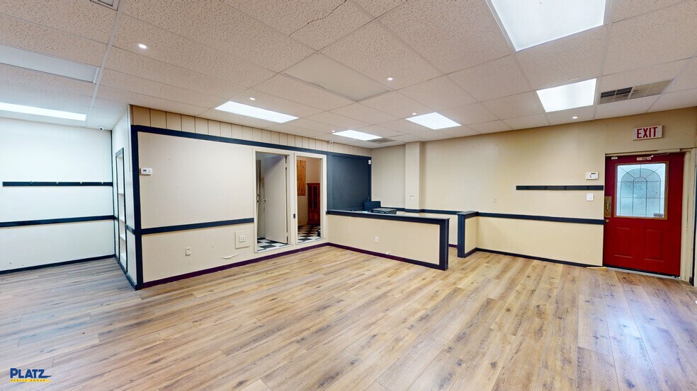 2290 Saint Clair Ave, East Liverpool, OH for lease - Building Photo - Image 2 of 10