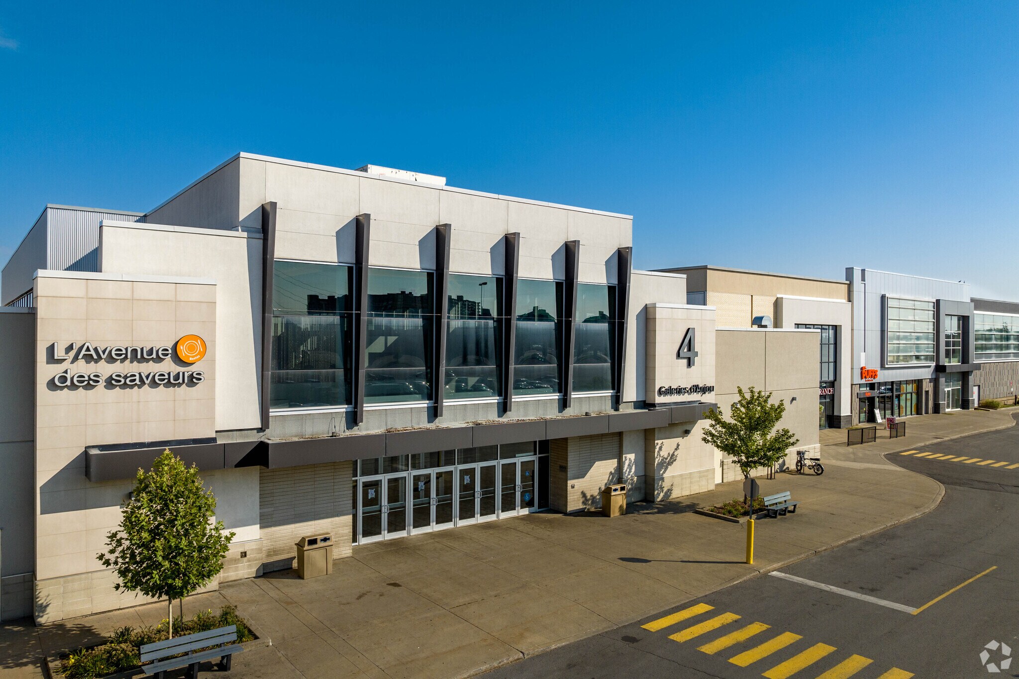 7999 Boul Des Galeries D'anjou, Anjou, QC à vendre Photo principale- Image 1 de 1