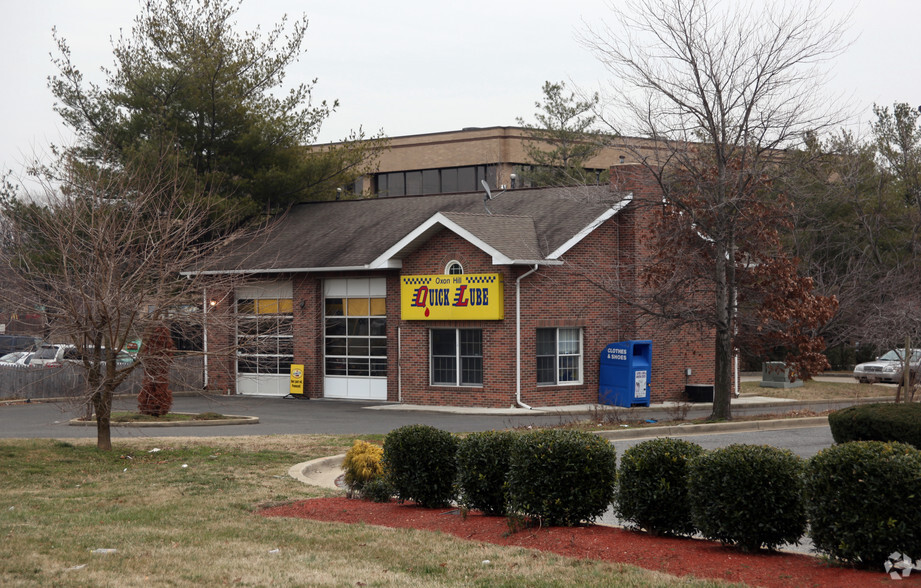 6138 Oxon Hill Rd, Oxon Hill, MD for sale - Primary Photo - Image 1 of 1