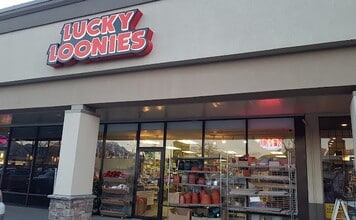 45905 Yale Rd, Chilliwack, BC à louer Photo du bâtiment- Image 1 de 2