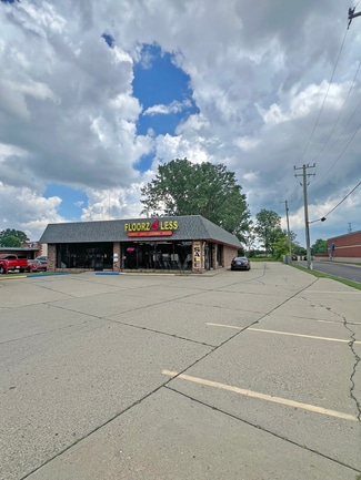 Plus de détails pour 33140-33150 S Gratiot Ave, Clinton Township, MI - Commerce de détail à vendre