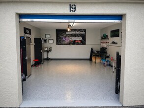 2051 Starkey Rd, Largo, FL for lease Interior Photo- Image 1 of 2