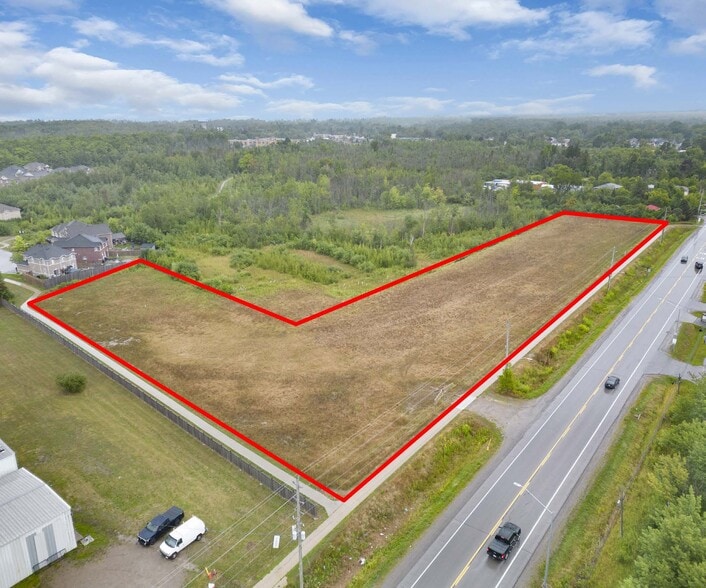 4992 Baseline Rd, Sutton West, ON à vendre - Photo du bâtiment - Image 2 de 6