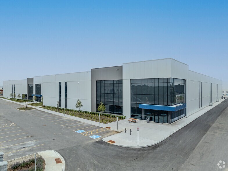 20 Whybank Dr, Brampton, ON à vendre - Photo principale - Image 1 de 1