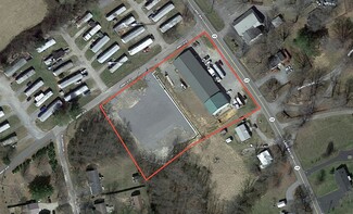 Plus de détails pour 653 Lakeway Dr, Russell Springs, KY - Industriel à vendre