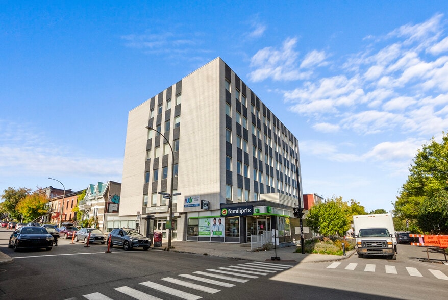 3865-3885 Rue Saint-Urbain, Montréal, QC for lease - Building Photo - Image 3 of 5