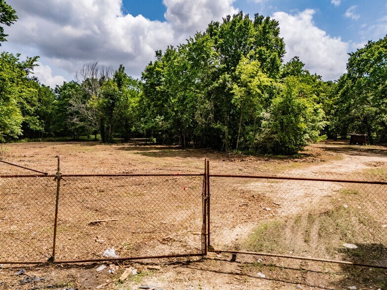 Carson Road, Houston, TX à vendre - Photo du bâtiment - Image 2 de 7
