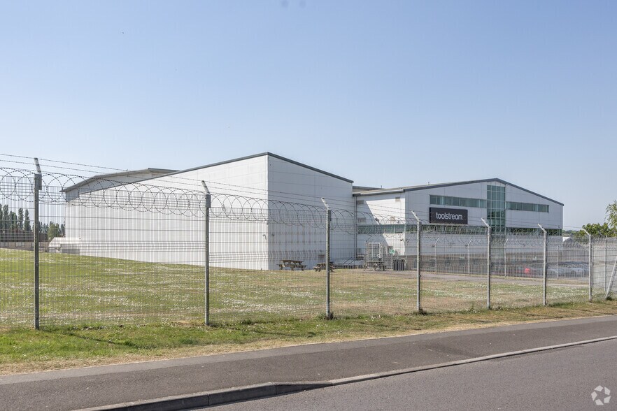 3 Boundary Way, Yeovil à vendre - Photo du bâtiment - Image 2 de 14