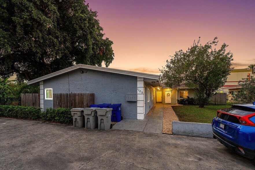 1109 NW 6th Ave, Pompano Beach, FL à vendre - Photo du bâtiment - Image 3 de 23