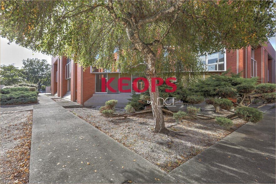 Office in Labège for lease - Building Photo - Image 3 of 20