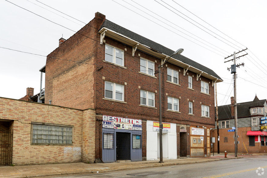 11202 Buckeye Rd, Cleveland, OH à vendre - Photo principale - Image 1 de 8