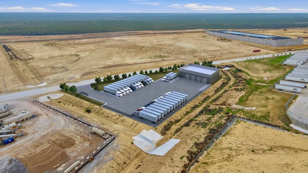 10163 Ramos Gil Loop, Laredo, TX à louer - Photo du bâtiment - Image 3 de 4