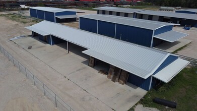 12700 Cole Dr, Cleveland, TX for lease Interior Photo- Image 1 of 6