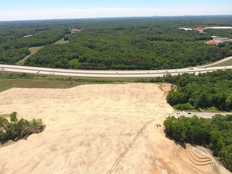 121 E Elmsley Dr, Greensboro, NC for lease - Construction Photo - Image 2 of 9