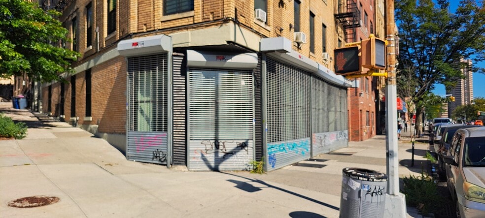 895 Fairmount Pl, Bronx, NY for lease - Building Photo - Image 2 of 6