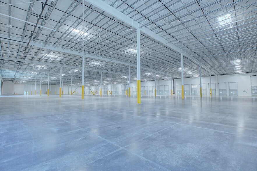 7425 Lone Tree Rd, Sacramento, CA à louer - Photo intérieure - Image 3 de 11