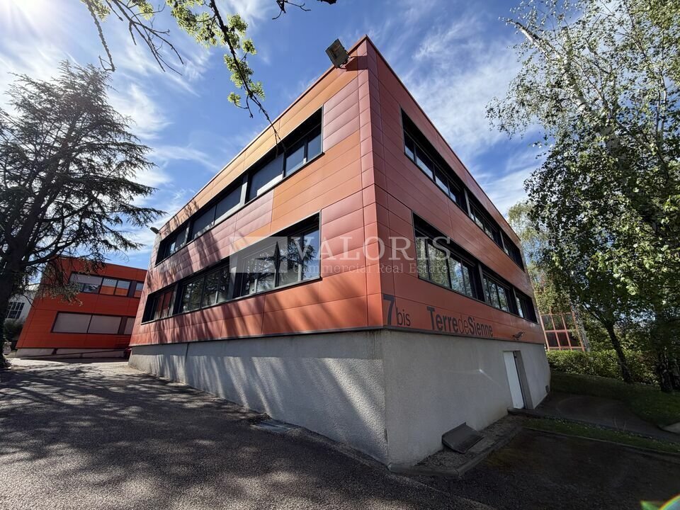 7 Rue Des Aulnes, Champagne-au-Mont-d'Or à louer Photo du bâtiment- Image 1 de 13