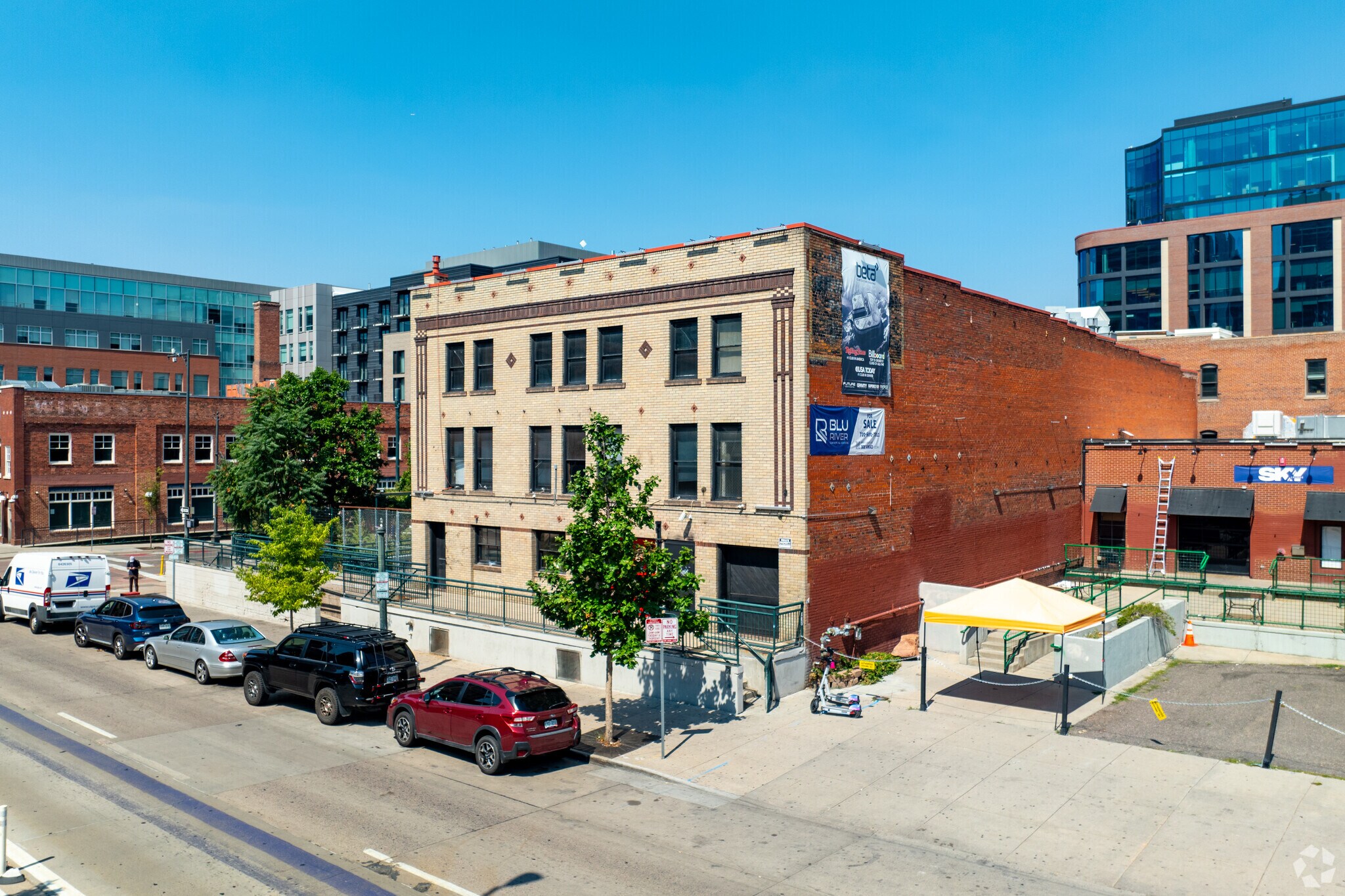 1909 Blake St, Denver, CO for sale Primary Photo- Image 1 of 73