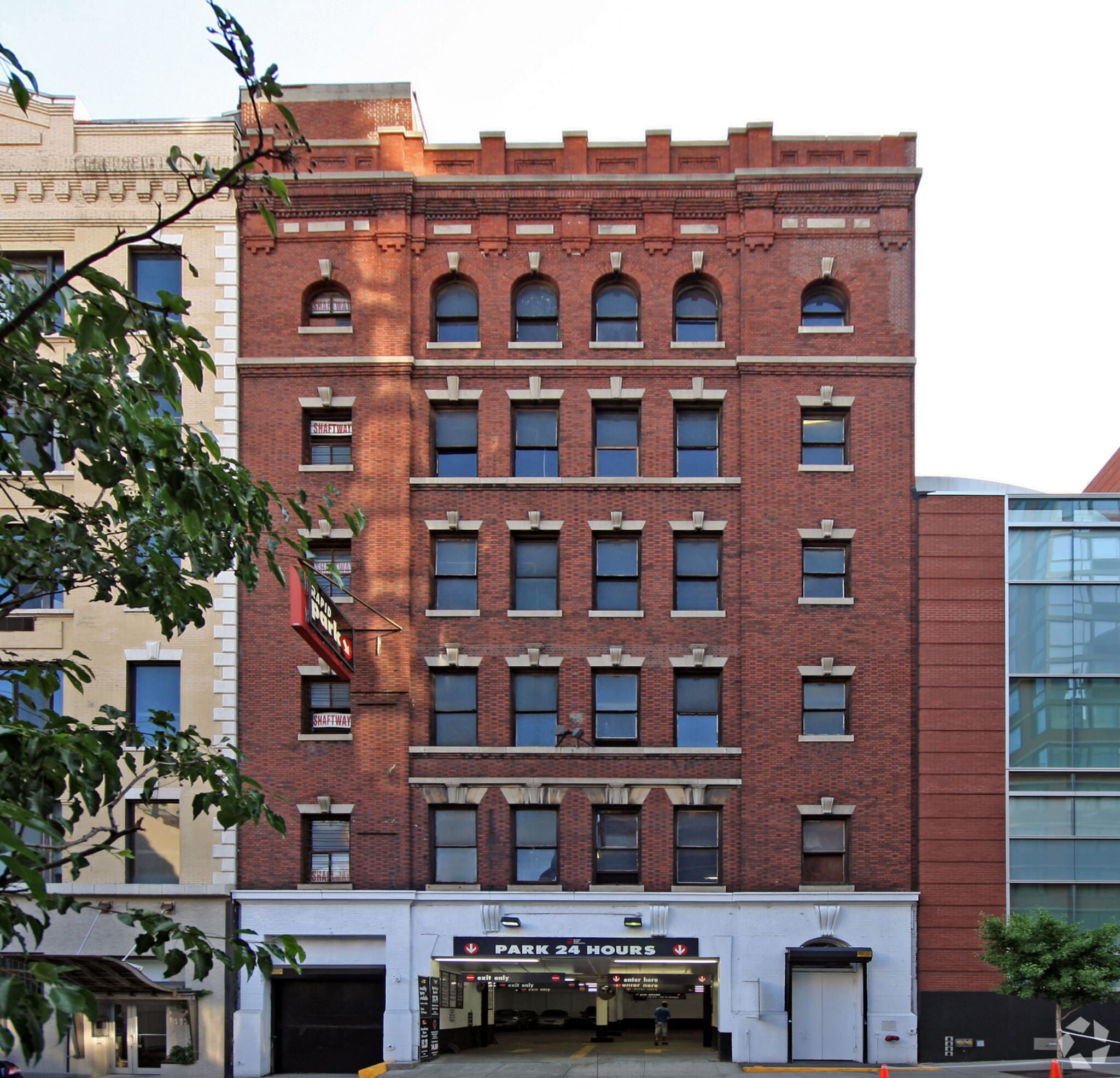 411 W 55th St, New York, NY à louer Photo principale- Image 1 de 4