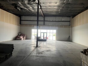 2602 N Hwy 64, Guymon, OK for lease Interior Photo- Image 2 of 4