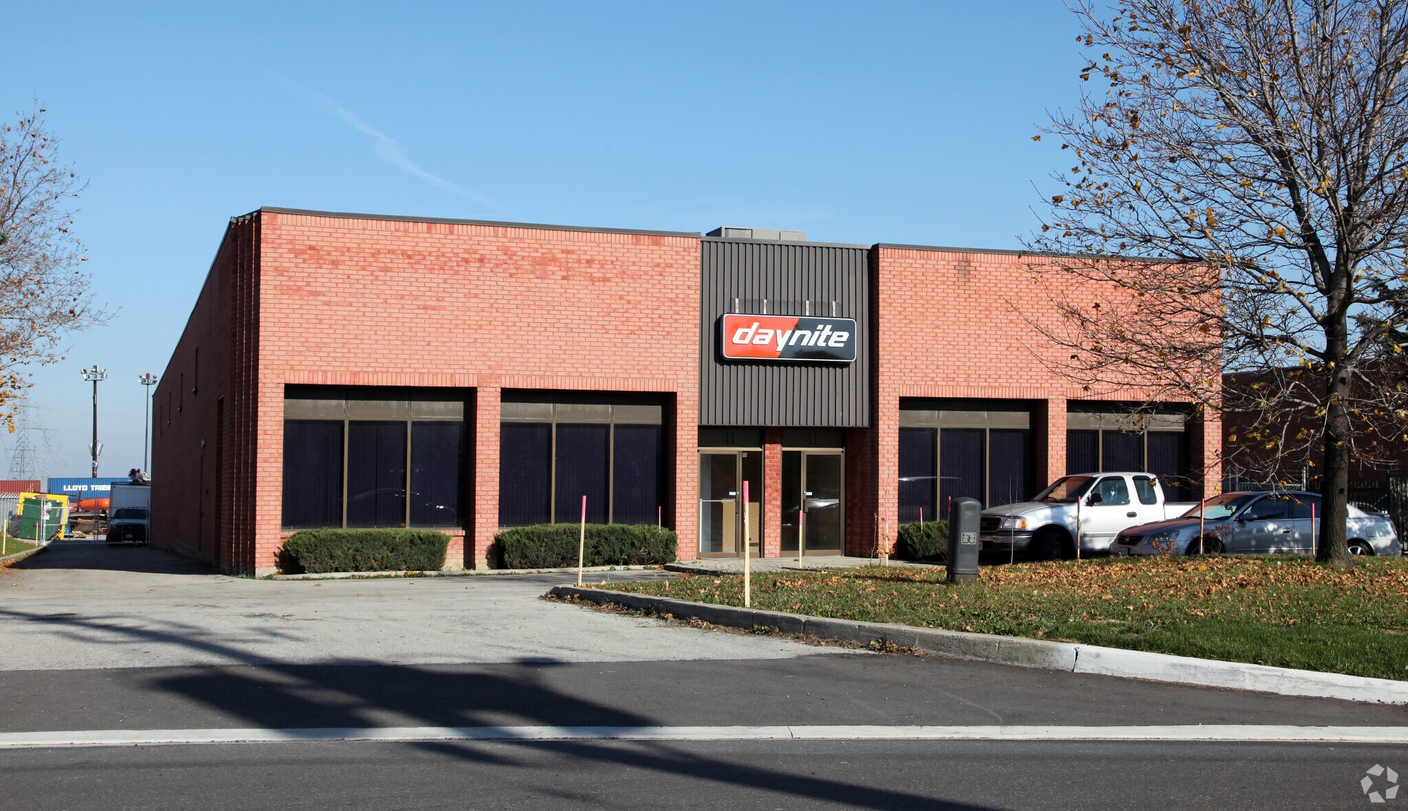 41 Delta Park Blvd, Brampton, ON for sale Primary Photo- Image 1 of 1