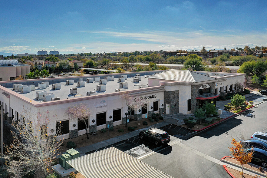 9525 Hillwood Dr, Las Vegas, NV for lease - Building Photo - Image 3 of 6